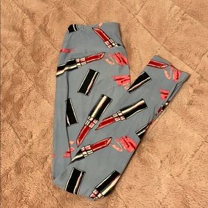LulaRoe Lipstick Leggings